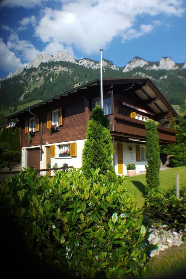 Free Spirit Chalet Fluehli Luaran gambar